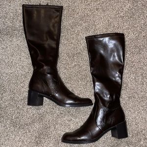 A2 Aerosole Brown boots